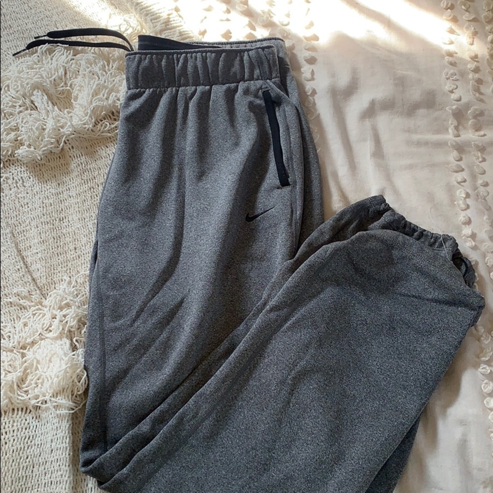 Men’s sweats